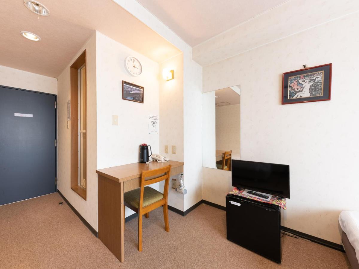 Tabist Business Hotel R Side Kanazawa Esterno foto