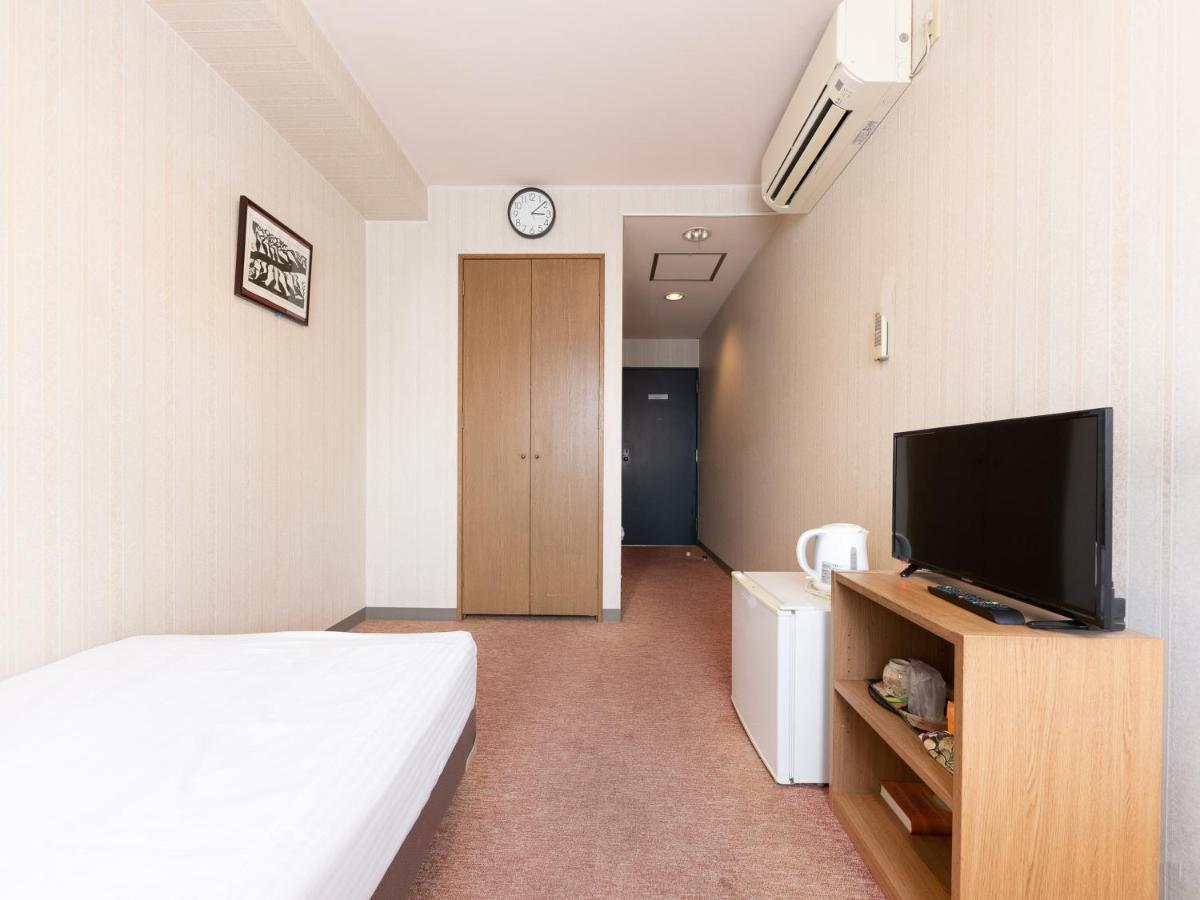 Tabist Business Hotel R Side Kanazawa Esterno foto