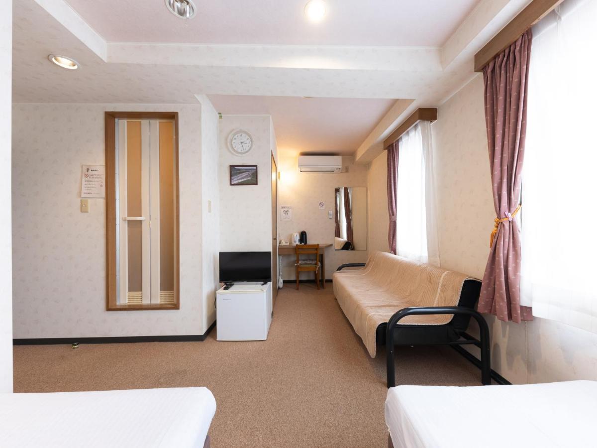 Tabist Business Hotel R Side Kanazawa Esterno foto
